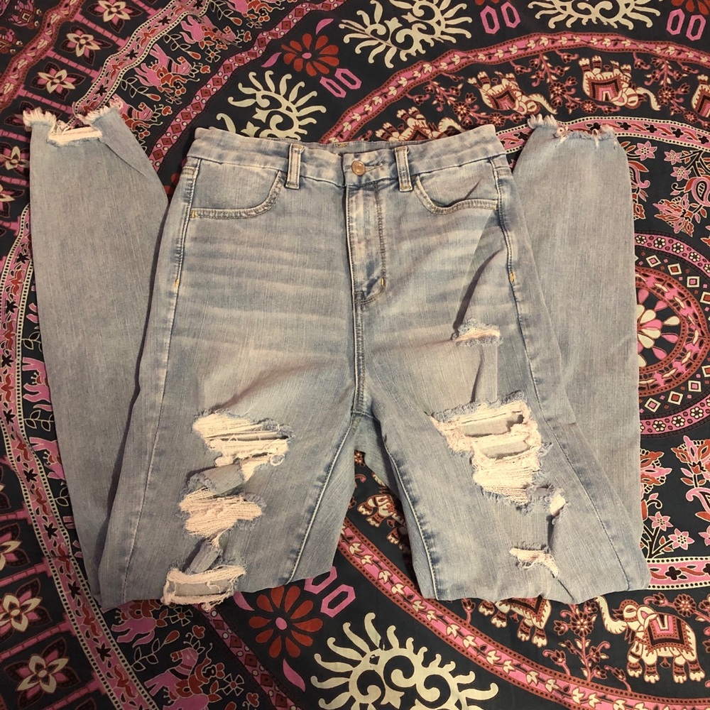 American Eagle CURVY LONG Distressed Highest Rise